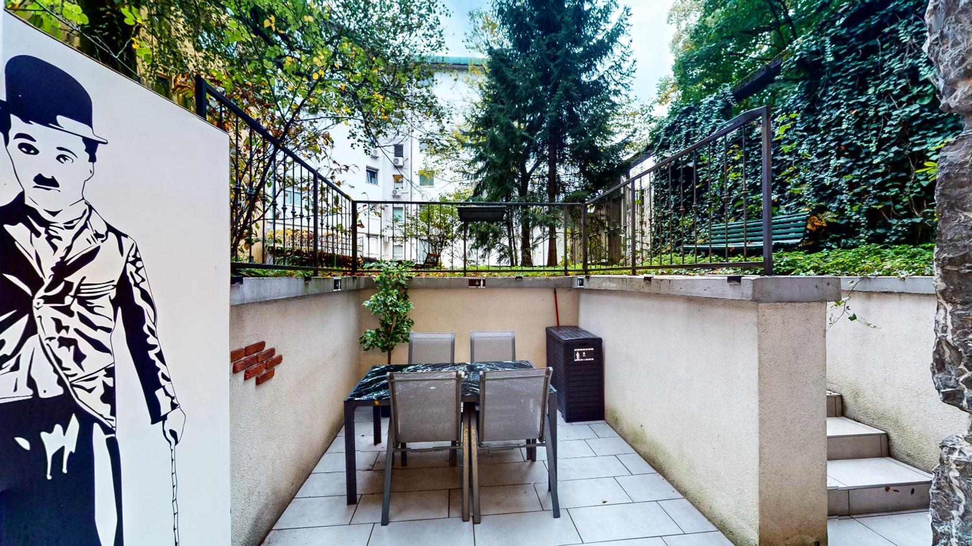 Chaplin Apartment - Free Garage Parking Ljubljana Exterior photo